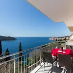 Apartments Villa Ari